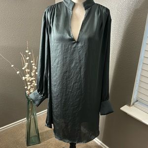 H&M women’s long sleeve satin tunic shirt dress green size L